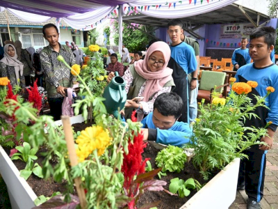 EWINDO, Departemen Agribisnis IPB dan SLB G YBMU Dorong Semangat Pertanian Inklusif bagi Siswa Berkebutuhan Khusus